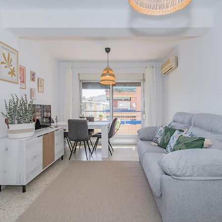 גרנדה Delfin Retreat Con Terraza Junto A Parada De Metro מראה חיצוני תמונה